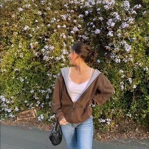 Meet your Posher, Raylene